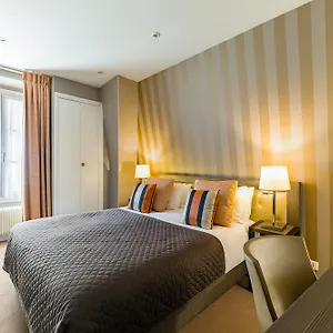 Hotel Eiffel Kennedy
