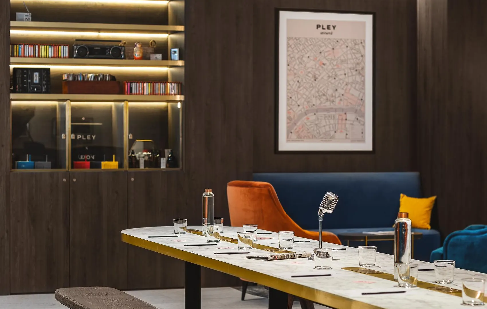 Pley Hotel Paříž Francie