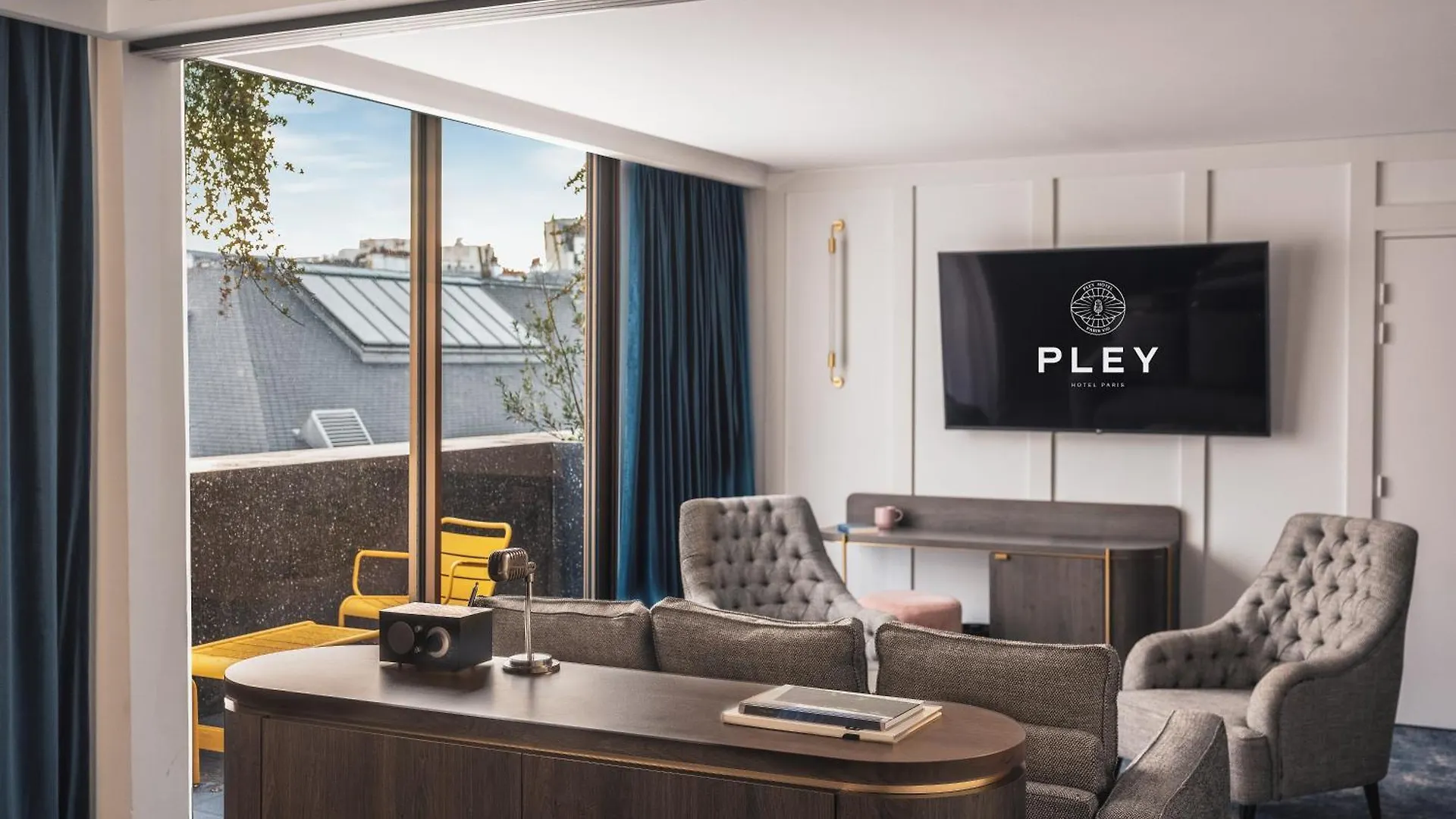 Pley Hotel Paris